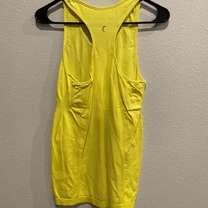 Yellow Copper Charge Tank EUC